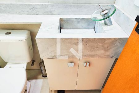 Apartamento à venda com 100m², 2 quartos e 1 vagaBanheiro da Suite