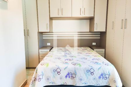 Suite de apartamento à venda com 2 quartos, 100m² em Vila Curuca, Santo André