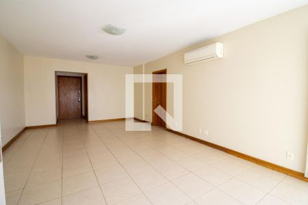 Sala de apartamento para alugar com 3 quartos, 102m² em Auxiliadora, Porto Alegre