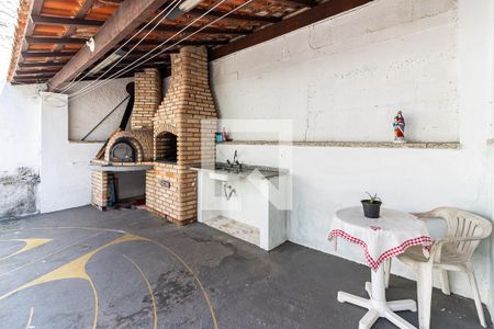 Casa à venda com 172m², 3 quartos e 1 vagaChurrasqueira