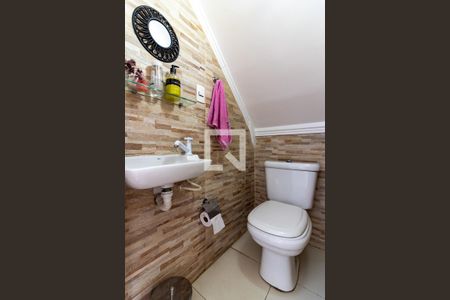 Casa à venda com 172m², 3 quartos e 1 vagaLavabo