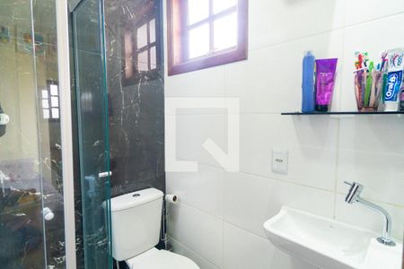 Casa de condomínio à venda com 60m², 2 quartos e 1 vaga Casa de condomínio à venda com 60m², 2 quartos e 1 vagaBanheiro da Suíte 2