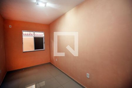 Quarto de casa à venda com 1 quarto, 55m² em Brás de Pina, Rio de Janeiro