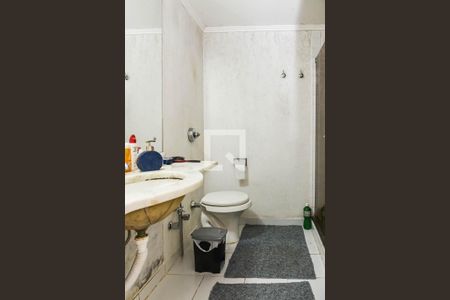 Banheiro de apartamento à venda com 1 quarto, 44m² em Auxiliadora, Porto Alegre