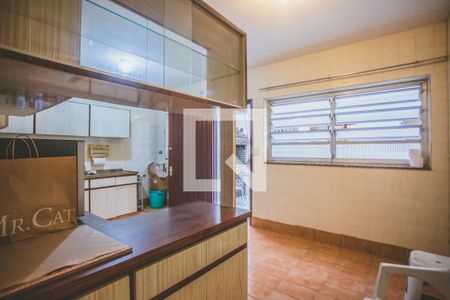 Casa à venda com 250m², 3 quartos e 2 vagasCozinha