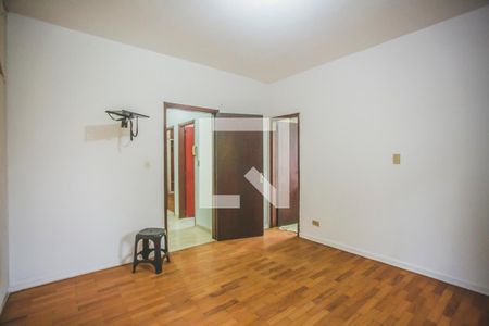 Casa à venda com 250m², 3 quartos e 2 vagasSuíte