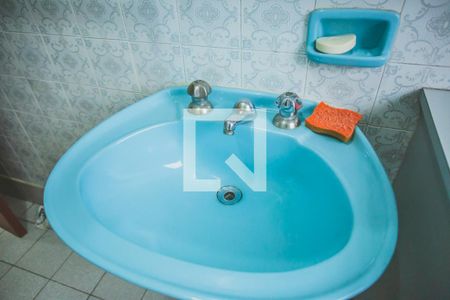 Casa à venda com 250m², 3 quartos e 2 vagasBanheiro 2