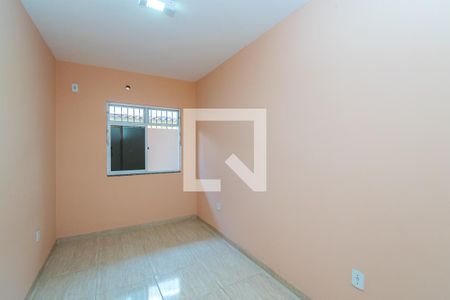 Quarto de casa à venda com 1 quarto, 55m² em Brás de Pina, Rio de Janeiro