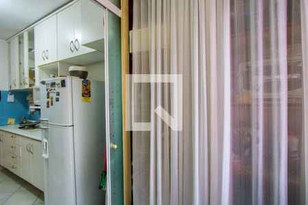 Apartamento à venda com 78m², 3 quartos e 1 vaga Apartamento à venda com 78m², 3 quartos e 1 vagaÁrea de serviço