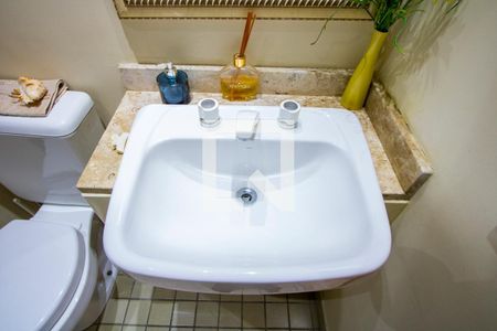 Apartamento à venda com 78m², 3 quartos e 1 vaga Apartamento à venda com 78m², 3 quartos e 1 vagaBanheiro social