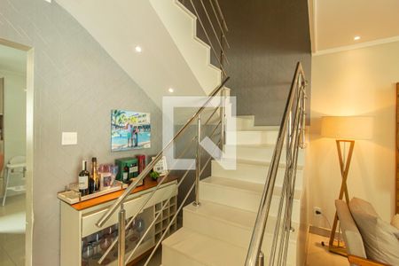 Escada de casa para alugar com 3 quartos, 150m² em Campo Grande, Rio de Janeiro