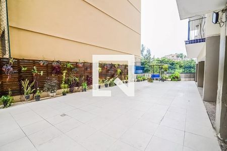 Apartamento à venda com 78m², 2 quartos e 1 vagaÁrea comum