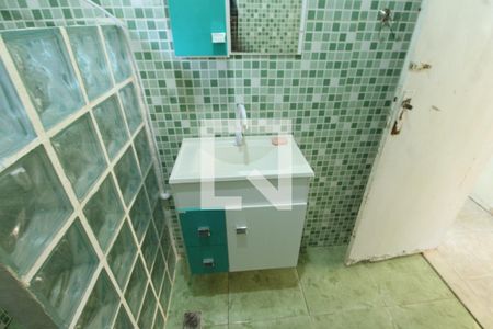 Banhiero de casa de condomínio para alugar com 2 quartos, 60m² em Engenheiro Leal, Rio de Janeiro