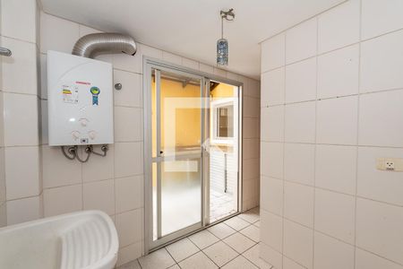 Casa de condomínio para alugar com 210m², 3 quartos e 2 vagasÁrea de Serviço