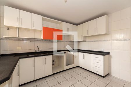 Casa de condomínio para alugar com 210m², 3 quartos e 2 vagasCozinha