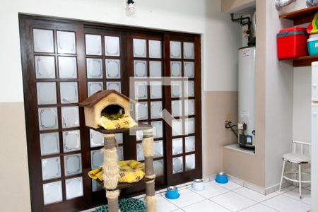 Casa à venda com 215m², 3 quartos e 3 vagasQuintal