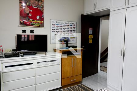 Casa à venda com 215m², 3 quartos e 3 vagasQuarto 3