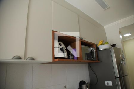 Quarto de apartamento à venda com 2 quartos, 56m² em Jardim Roberto, Osasco