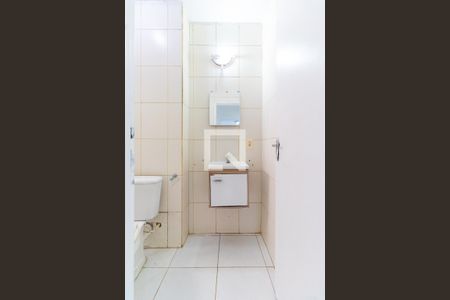 Banheiro de apartamento para alugar com 2 quartos, 58m² em Vila Campo Grande, São Paulo