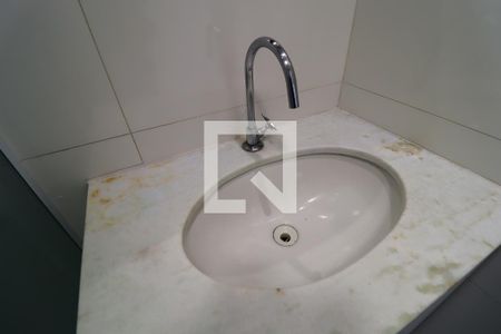 Apartamento à venda com 66m², 2 quartos e 1 vagaBanheiro Social