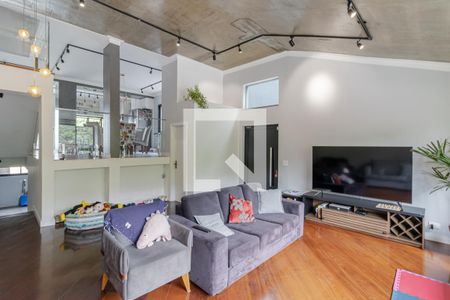 Sala de casa à venda com 3 quartos, 261m² em Bosque da Saúde, São Paulo