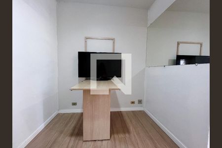 Sala de apartamento à venda com 1 quarto, 46m² em Vila Itapura, Campinas