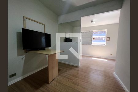 Sala de apartamento à venda com 1 quarto, 46m² em Vila Itapura, Campinas