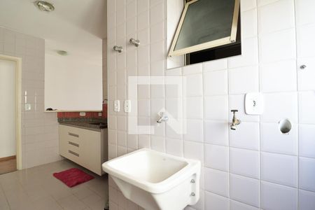 Apartamento à venda com 60m², 3 quartos e 1 vagaÁrea de Serviço