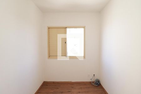 Apartamento à venda com 60m², 3 quartos e 1 vagaQuarto 2