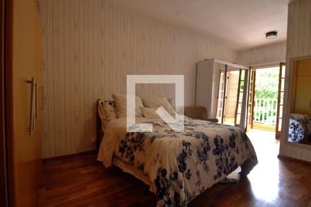 Casa de condomínio à venda com 170m², 3 quartos e 2 vagas Casa de condomínio à venda com 170m², 3 quartos e 2 vagasSuíte 2