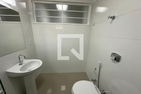Banheiro de apartamento para alugar com 1 quarto, 44m² em Centro, Ribeirão Preto
