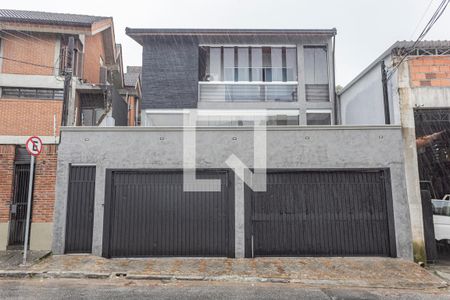Fachada de casa à venda com 4 quartos, 390m² em Saúde, São Paulo