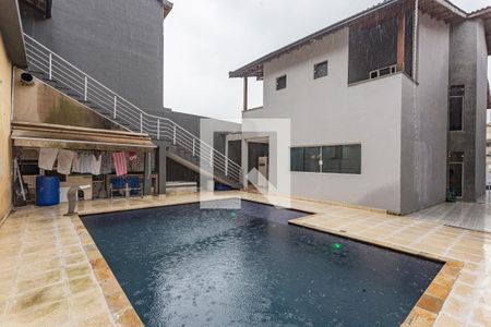 Piscina de casa à venda com 4 quartos, 390m² em Saúde, São Paulo