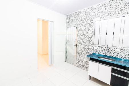 Cozinha de casa para alugar com 1 quarto, 100m² em Rio Pequeno, São Paulo