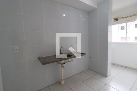 Apartamento para alugar com 47m², 2 quartos e sem vagaCozinha e Área de Serviço