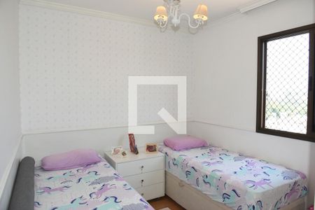 Apartamento à venda com 85m², 3 quartos e 2 vagasQuarto 2