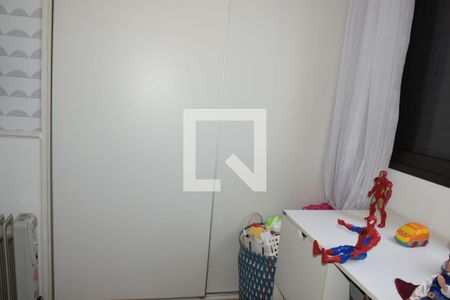 Apartamento à venda com 85m², 3 quartos e 2 vagasQuarto 3
