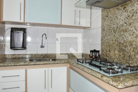 Apartamento à venda com 85m², 3 quartos e 2 vagasCozinha