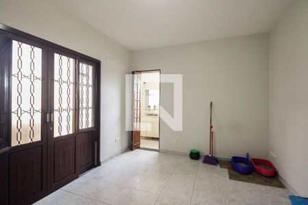 Casa à venda com 330m², 4 quartos e 3 vagasSuíte 3