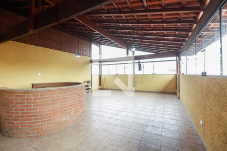 Casa à venda com 330m², 4 quartos e 3 vagasChurrasqueira