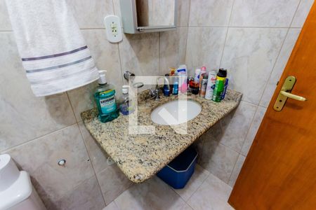 Casa à venda com 110m², 2 quartos e 2 vagasBanheiro