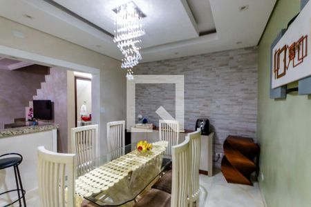 Casa à venda com 110m², 2 quartos e 2 vagasCozinha