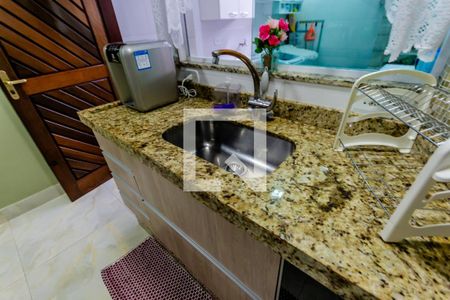 Casa à venda com 110m², 2 quartos e 2 vagasCozinha