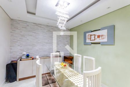 Casa à venda com 110m², 2 quartos e 2 vagasCozinha