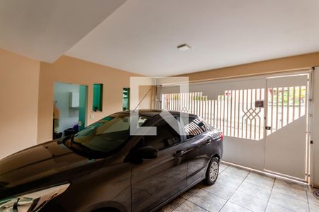 Casa à venda com 110m², 2 quartos e 2 vagasGaragem
