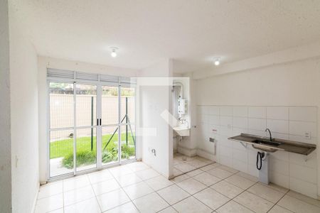 Apartamento para alugar com 44m², 2 quartos e 1 vagaSala