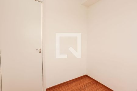 Quarto 1 de apartamento para alugar com 2 quartos, 40m² em Sarandi, Porto Alegre
