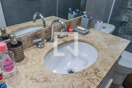 Casa para alugar com 200m², 4 quartos e 3 vagas Casa para alugar com 200m², 4 quartos e 3 vagasBanheiro Social