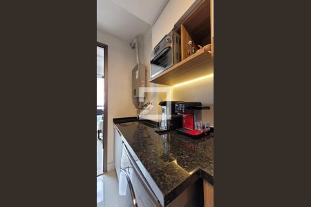 Apartamento à venda com 64m², 2 quartos e 1 vagaÁrea de Serviço