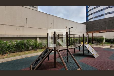 Apartamento à venda com 64m², 2 quartos e 1 vagaÁrea comum - Playground